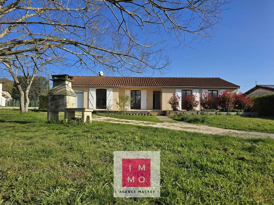 Villa i Vic-en-Bigorre, Hautes-Pyrenees - bilde 1
