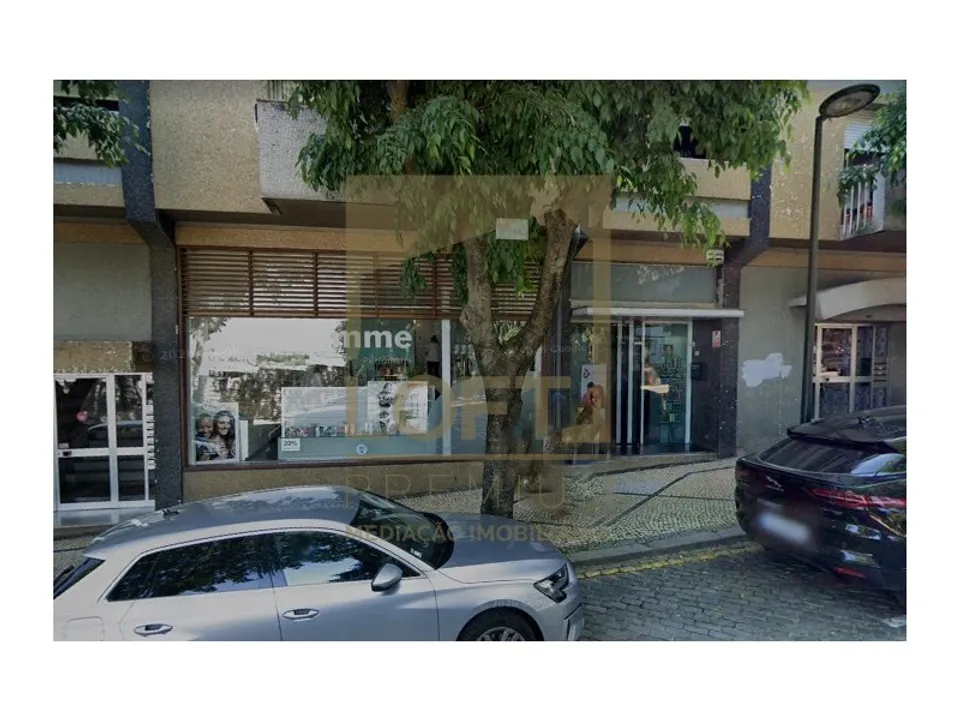 Erhvervsejendom i Urgezes, Braga - foto 1