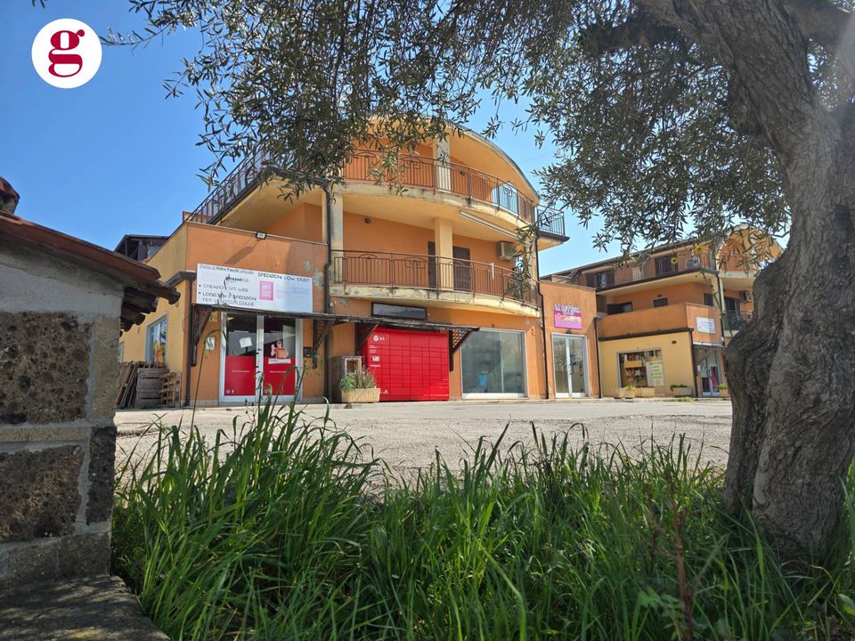 Erhvervsejendom i Vasto, Chieti - foto 1