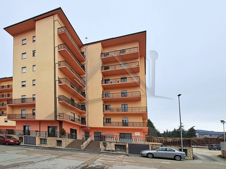 Erhvervsejendom i L'Aquila, L'Aquila - foto 1