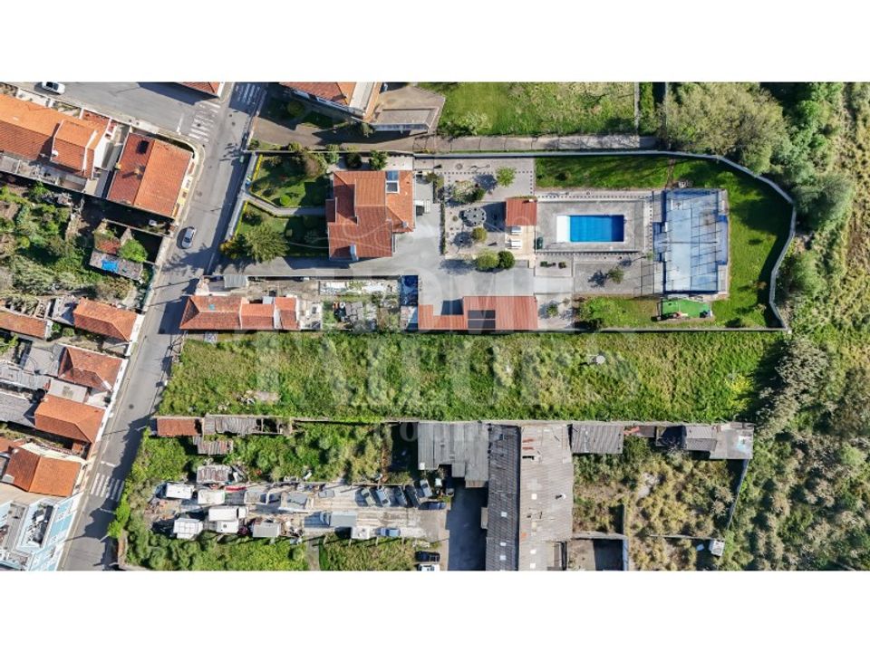 Helårsgrund i Madalena, Porto - foto 1