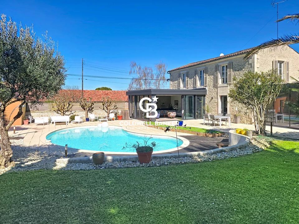 Villa i Fontenay-le-Comte, Vendee - foto 2