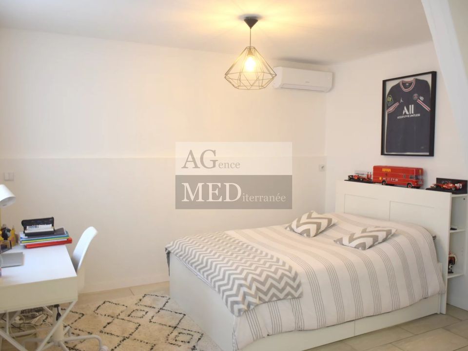 Byhus i Mandelieu-la-Napoule, Alpes-Maritimes - foto 4