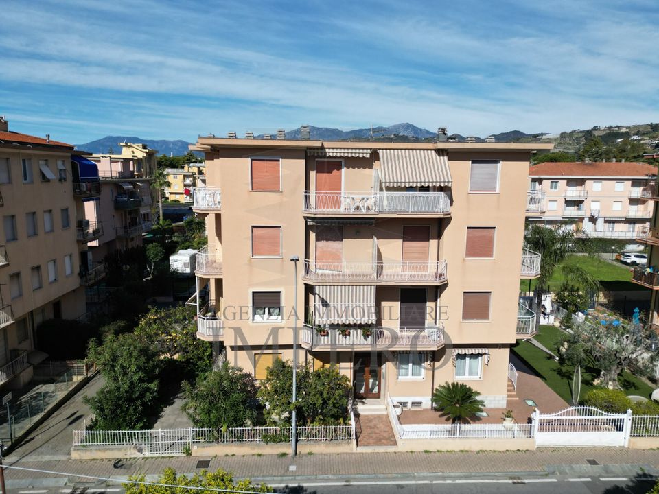 Lejlighed i Bordighera, Imperia - foto 1