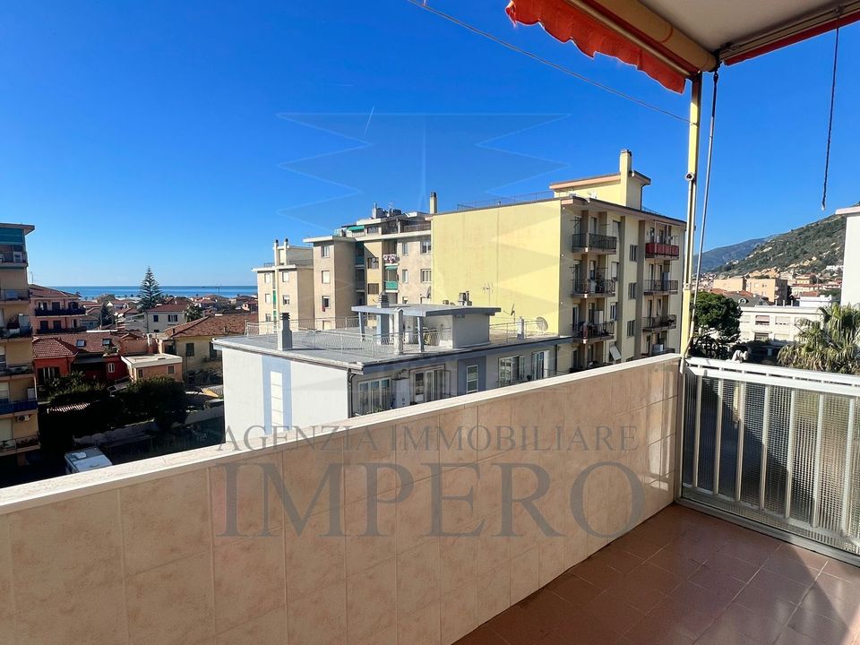 Leilighet i Vallecrosia, Imperia - bilde 2