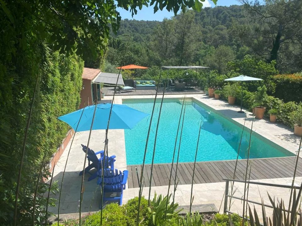 Landejendom i Aix-en-Provence, Bouches-du-Rhone - foto 1