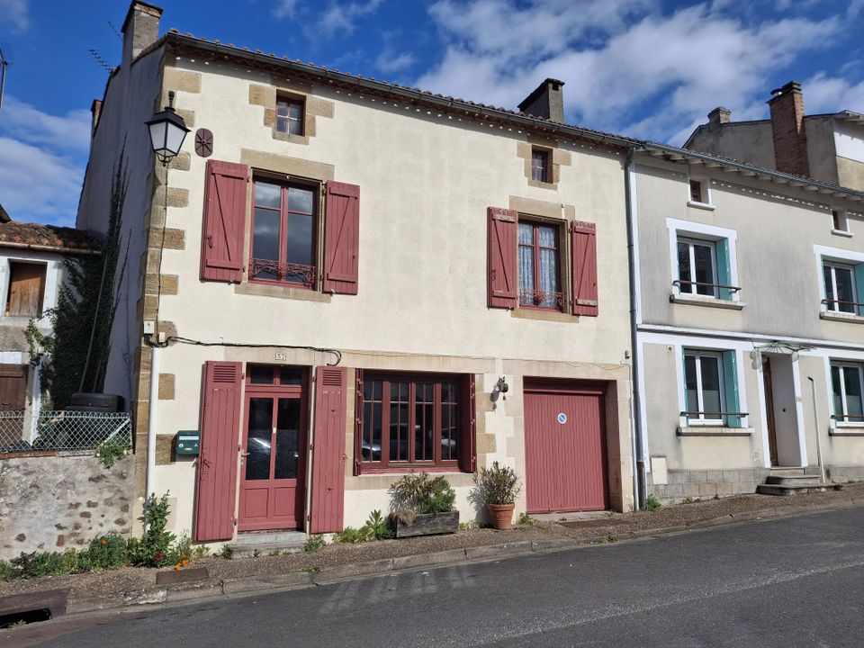 Villa i Availles-Limouzine, Vienne - foto 1