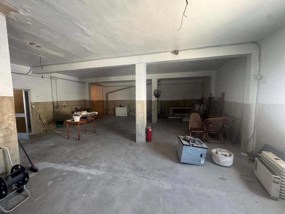 Erhvervsejendom i Manises, Valencia - foto 3