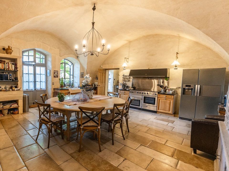 Villa i Paradou, Bouches-du-Rhone - bilde 1
