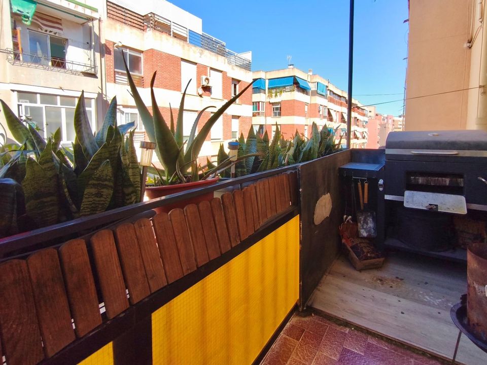 Lejlighed i Alicante, Alicante - foto 1