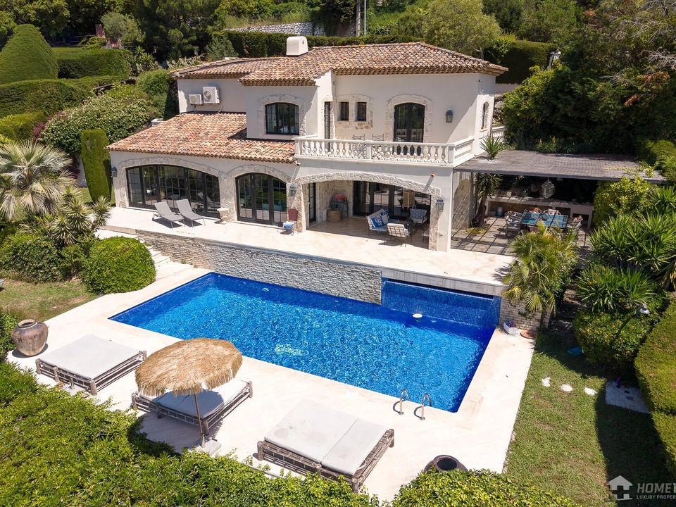Villa en Cannes, Alpes-Maritimes - foto 1