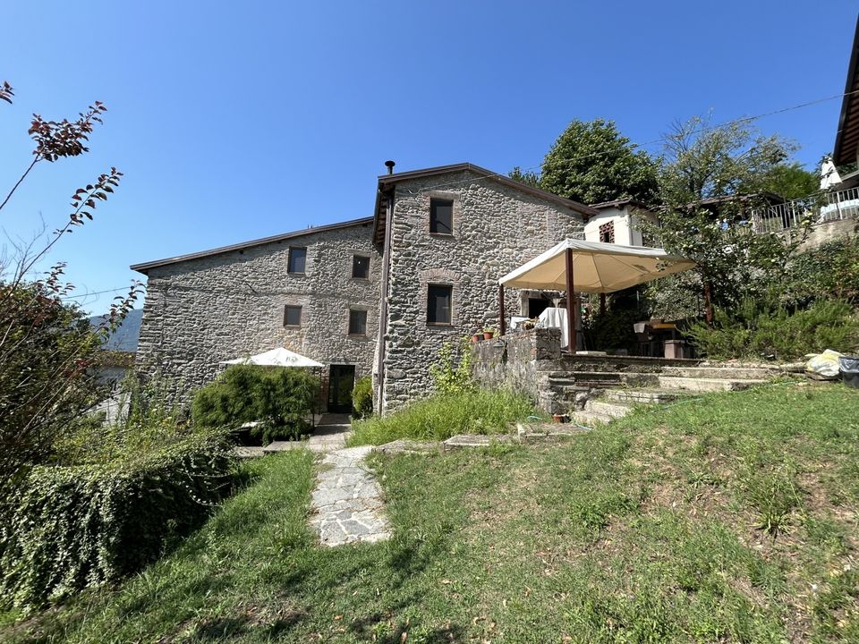 Villa i Barga, Lucca - bilde 1