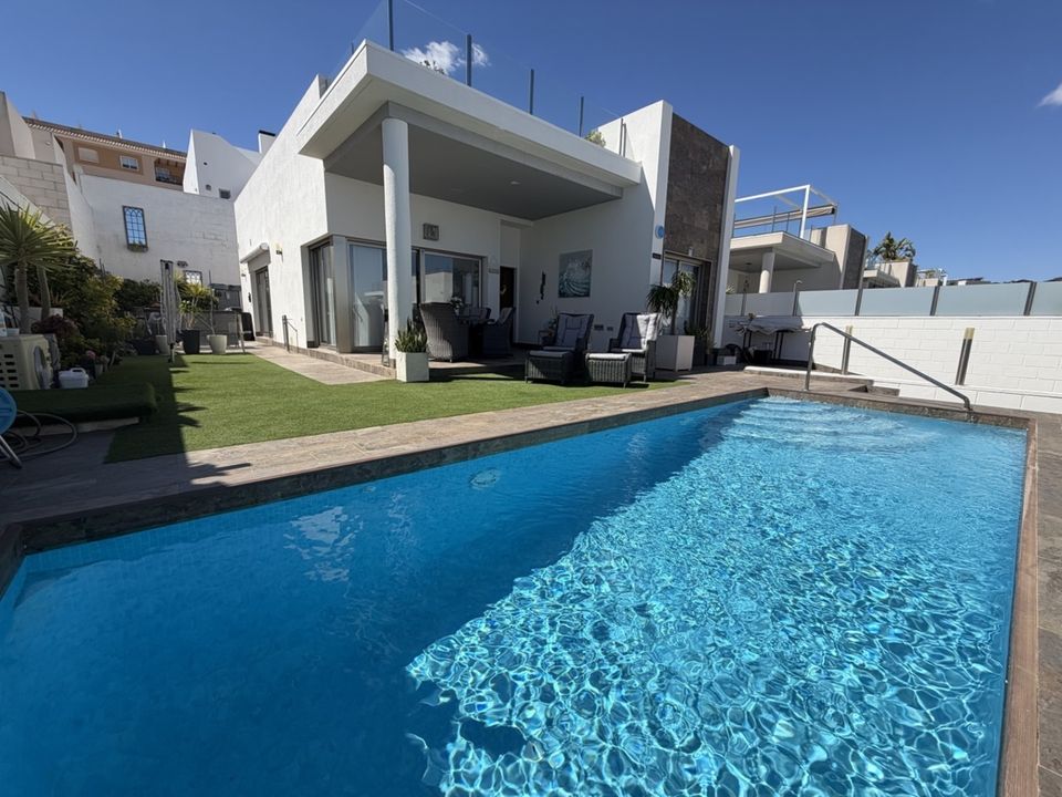 Villa i Villamartin, Alicante - foto 2