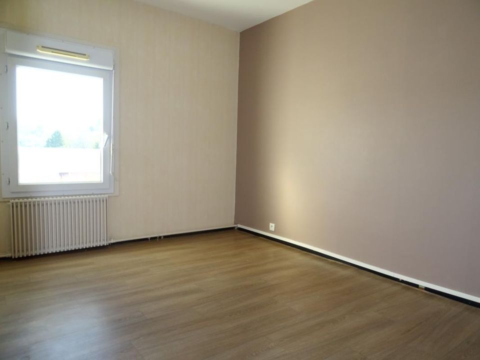 Lejlighed i Charny-Oree-de-Puisaye, Yonne - foto 3