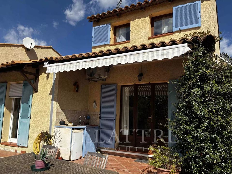 Villa en Biot, Alpes-Maritimes - foto 1