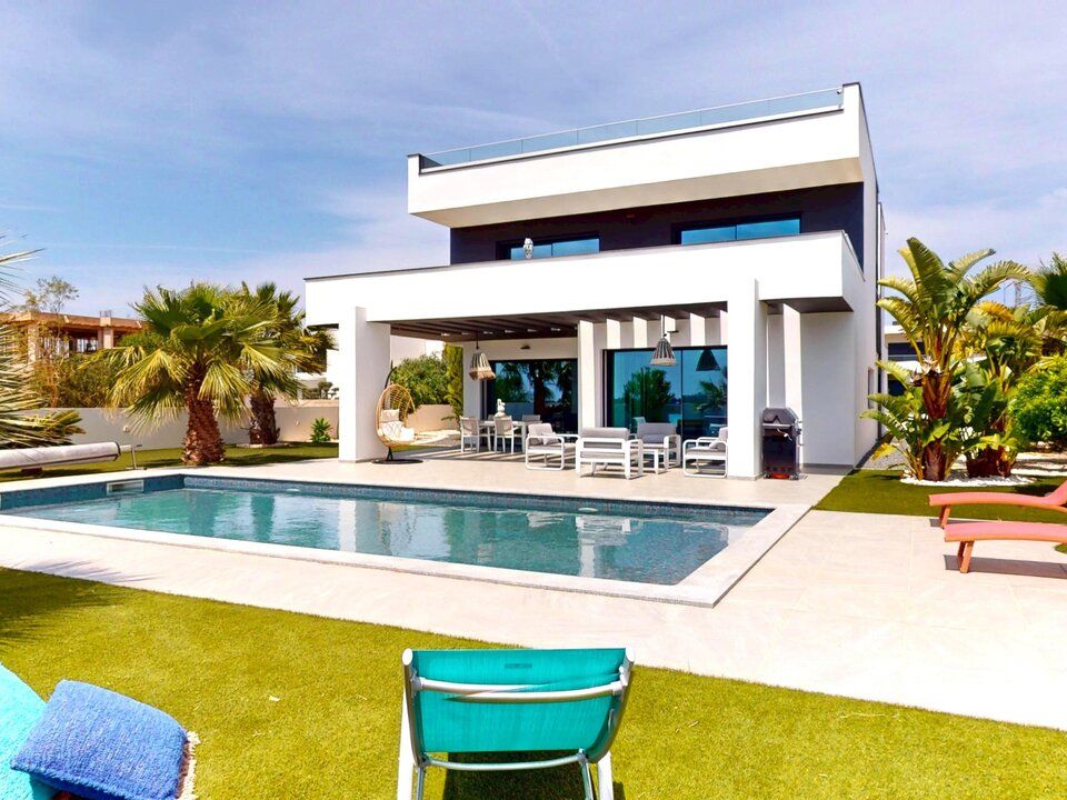 Villa i Alcantarilha, Faro - foto 1