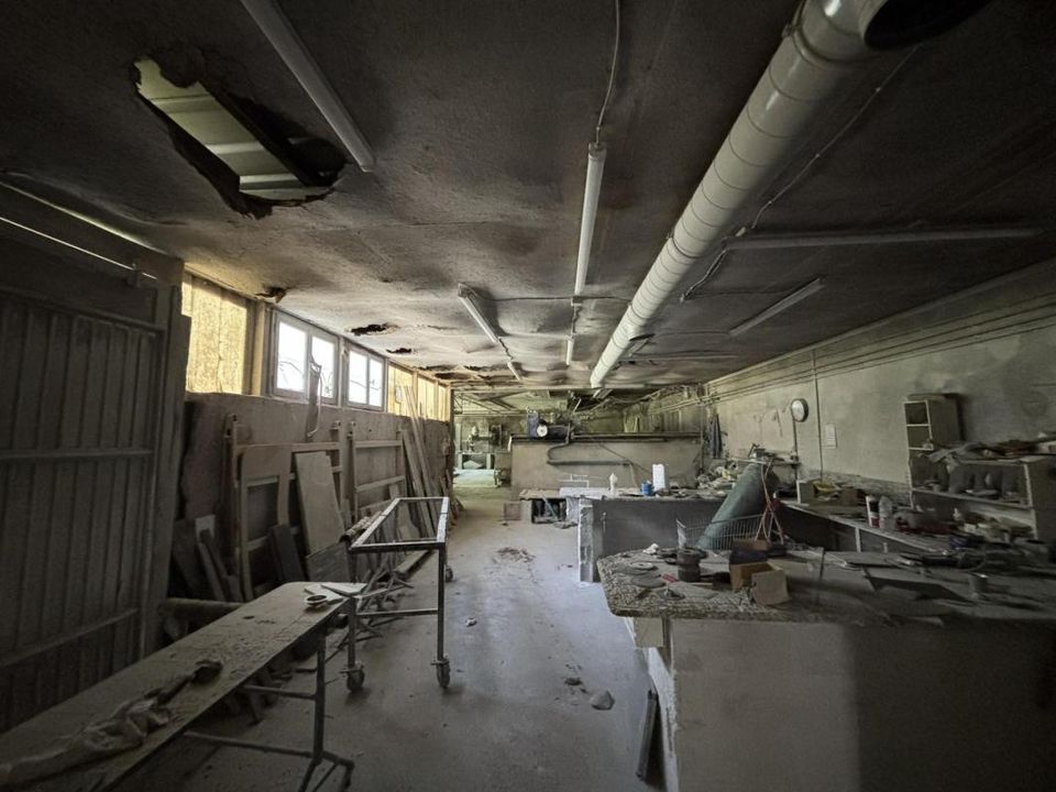 Erhvervsejendom i Montreuil, Seine-Saint-Denis - foto 2