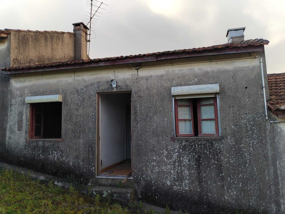 Villa i Uniao das freguesias de Coronado, Porto - foto 1