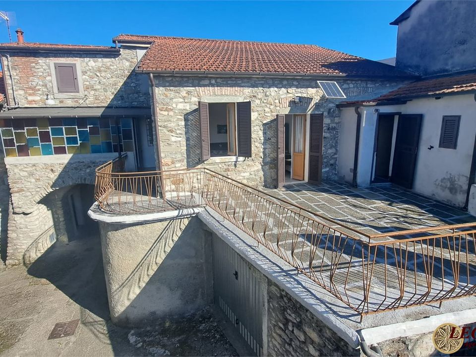 Landejendom i Villafranca in Lunigiana, Massa and Carrara - foto 1