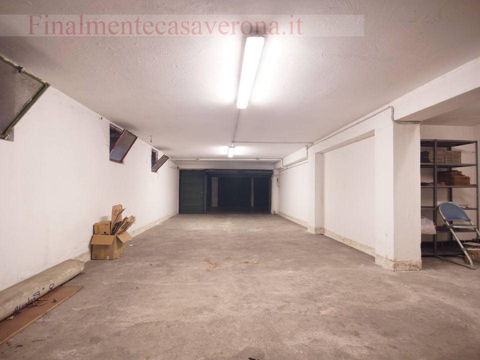 Erhvervsejendom i Verona, Verona - foto 1