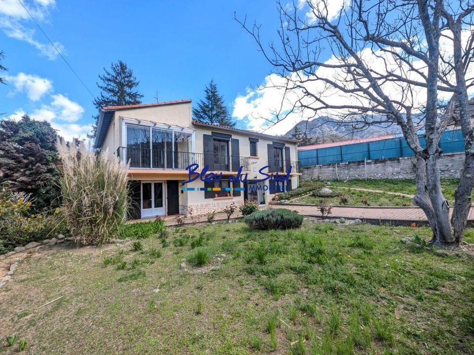 Villa i Vernet-les-Bains, Pyrenees-Orientales - foto 1