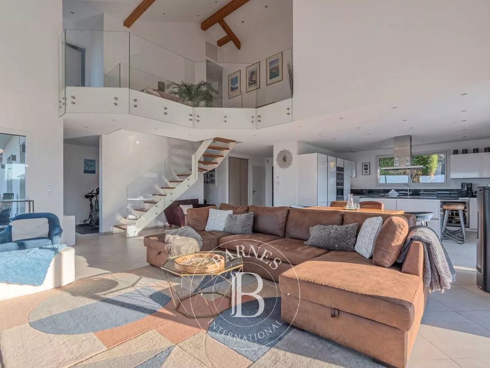 Villa i Evian-les-Bains, Haute-Savoie - foto 4