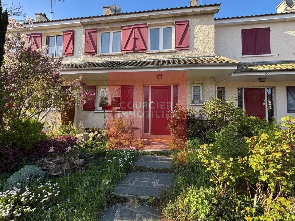 Villa in Le Mesnil-Saint-Denis, Yvelines - foto 1