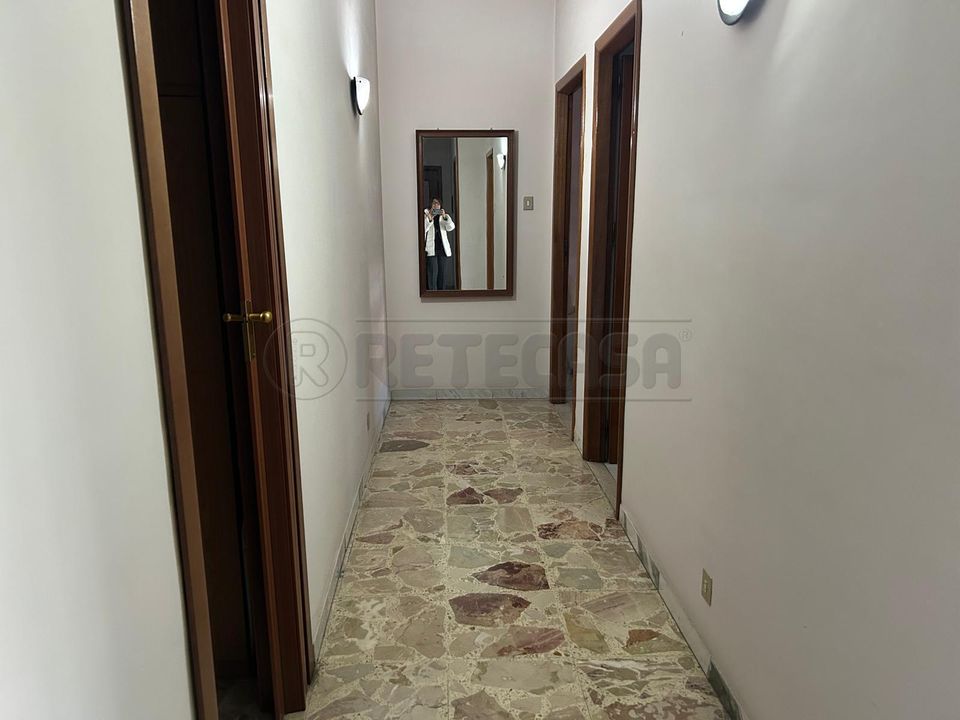 Lejlighed i Caltanissetta, Caltanissetta - foto 4
