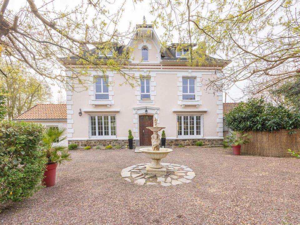 Villa i Basse-Goulaine, Loire-Atlantique - foto 1