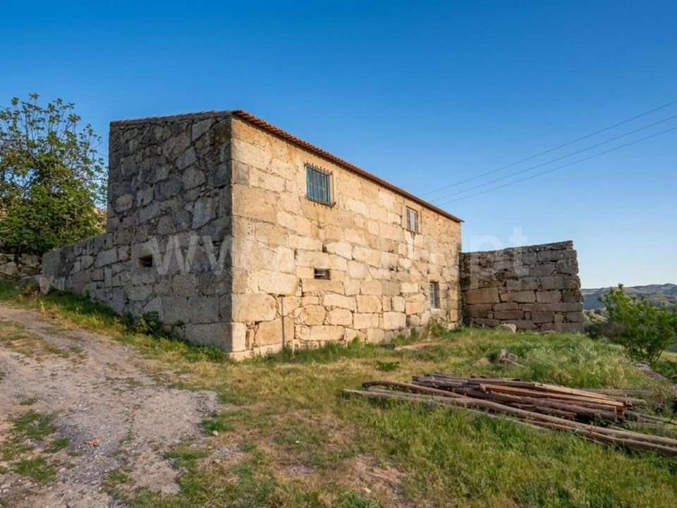 Erhvervsejendom i Fornos de Algodres, Guarda - foto 4