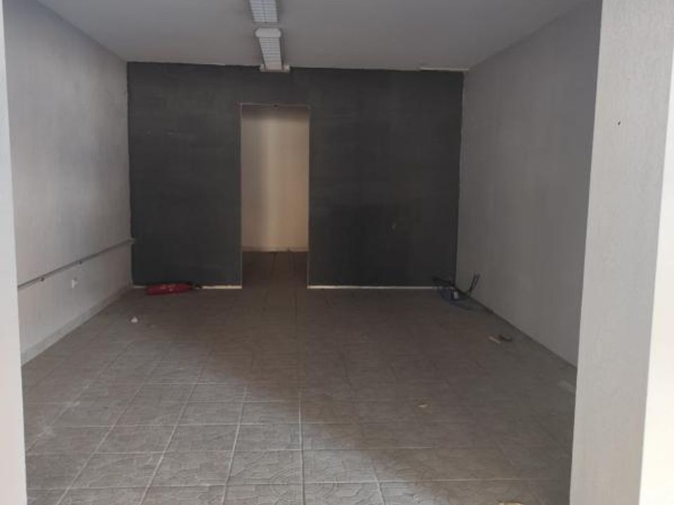 Erhvervsejendom i Le Barcares, Pyrenees-Orientales - foto 2