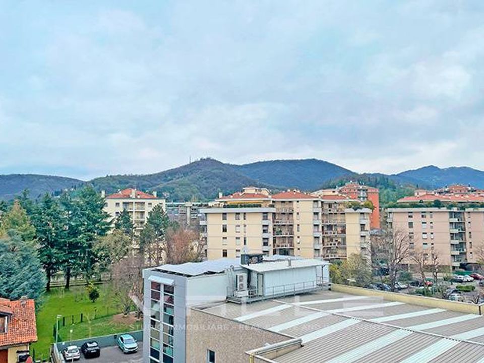 Lejlighed i Bergamo, Bergamo - foto 2