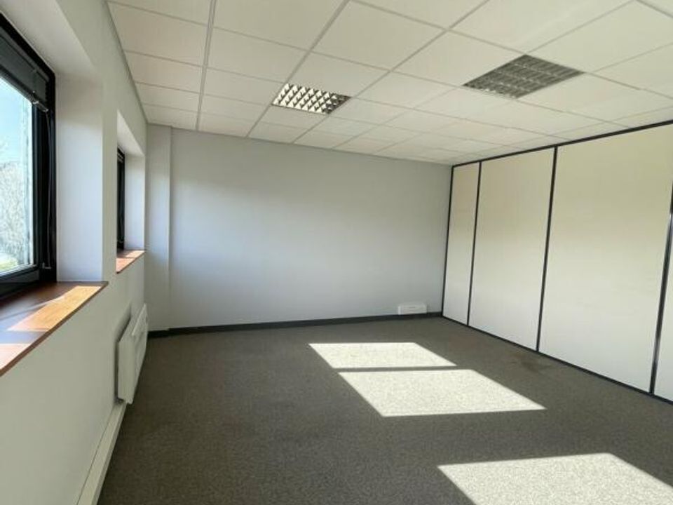Gewerbeimmobilie in Vannes, Morbihan - Foto 1