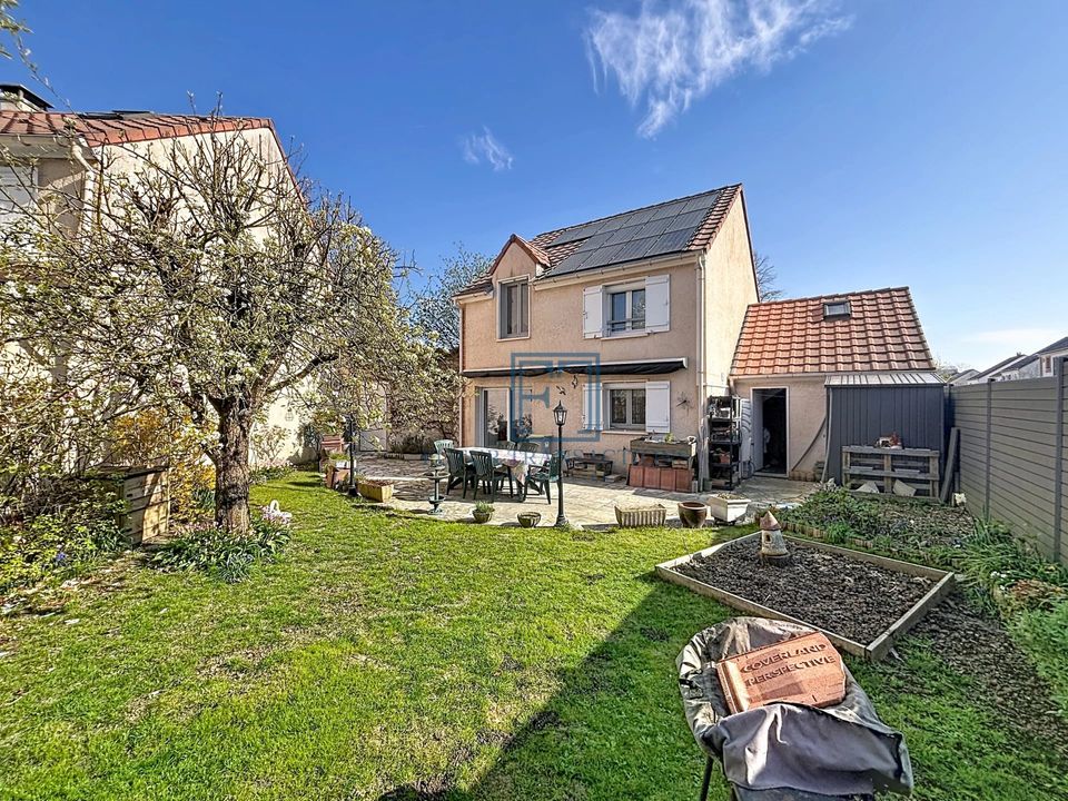 Villa i Élancourt, Yvelines - foto 1