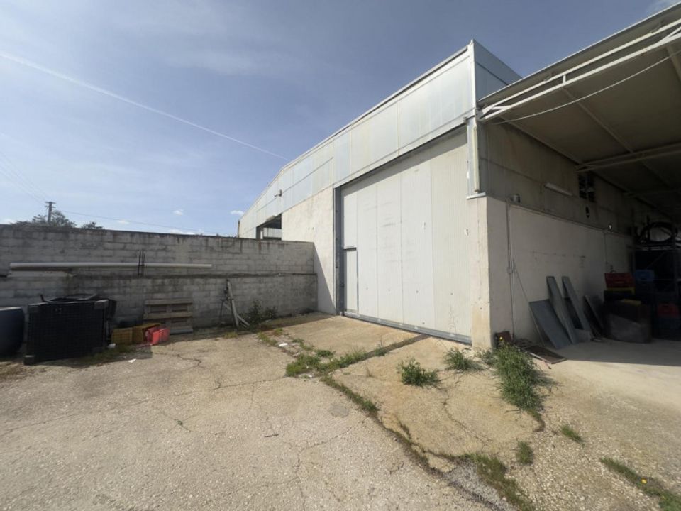 Erhvervsejendom i Trani, Barletta-Andria-Trani - foto 1