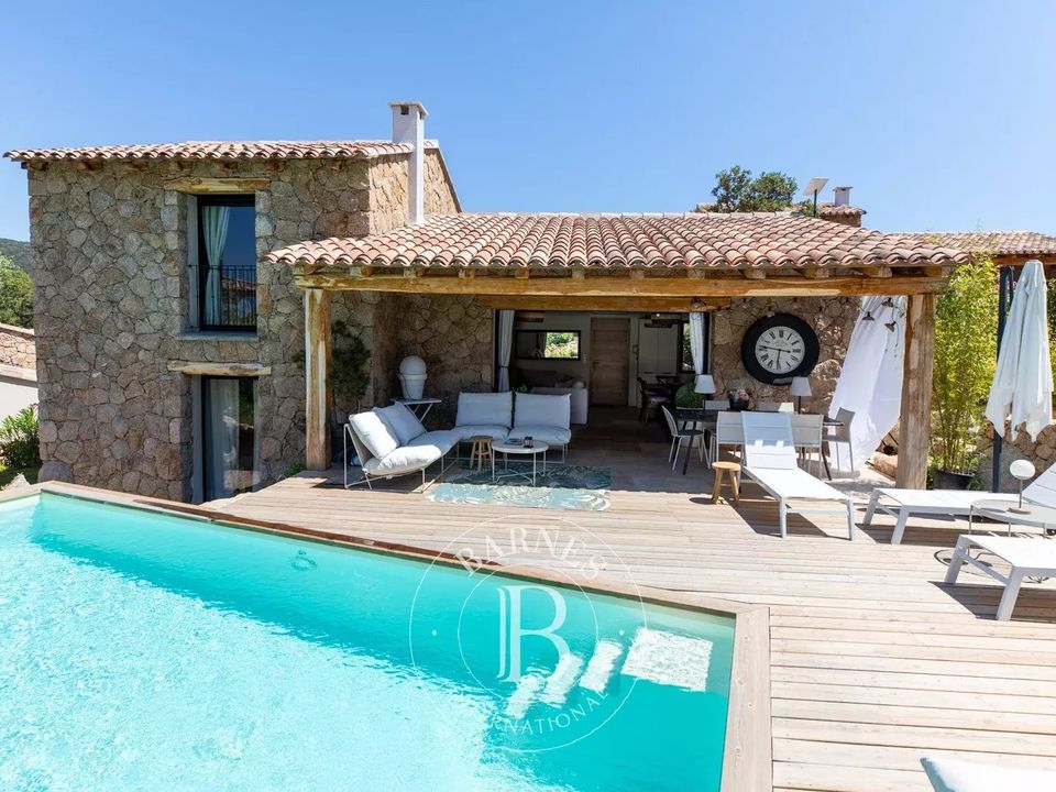 Villa i Sainte-Lucie de Porto-Vecchio, Corse-du-Sud - foto 1