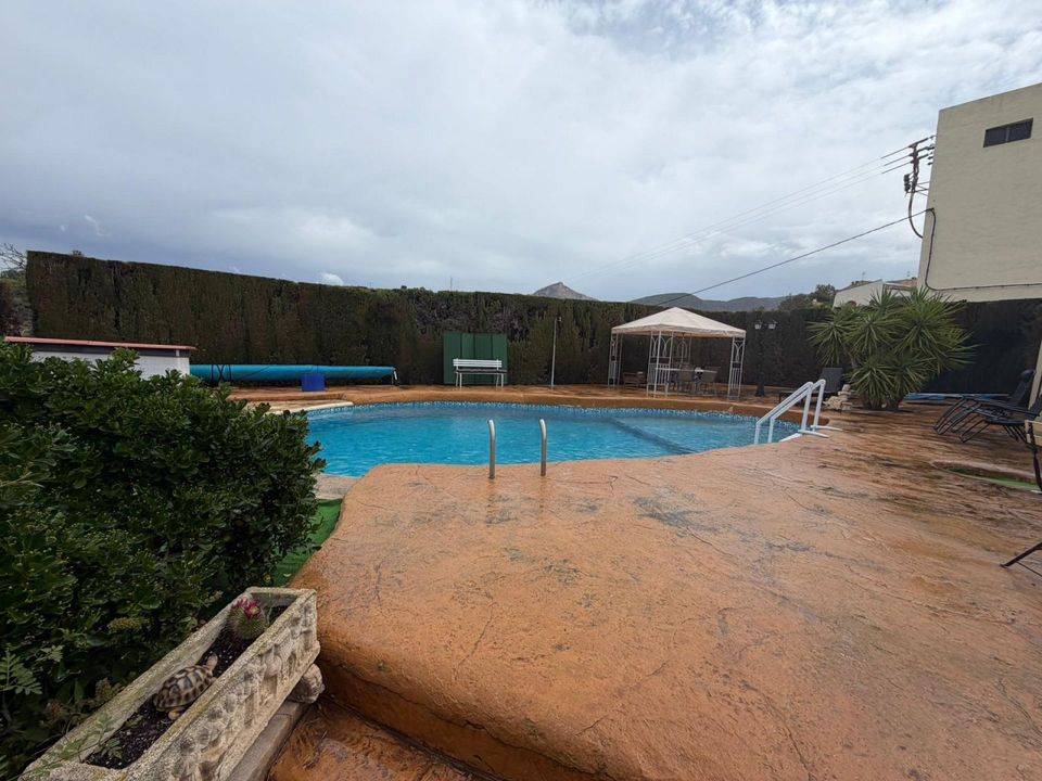 Villa i Petrer, Alicante - foto 5