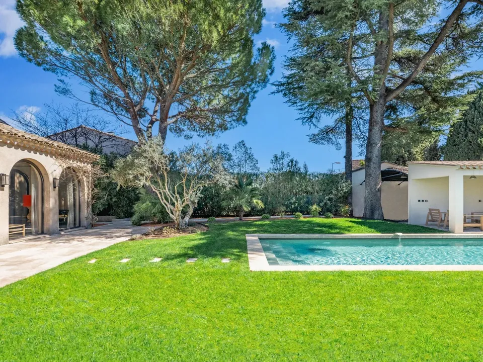 Villa i Saint-Remy-de-Provence, Bouches-du-Rhone - foto 2