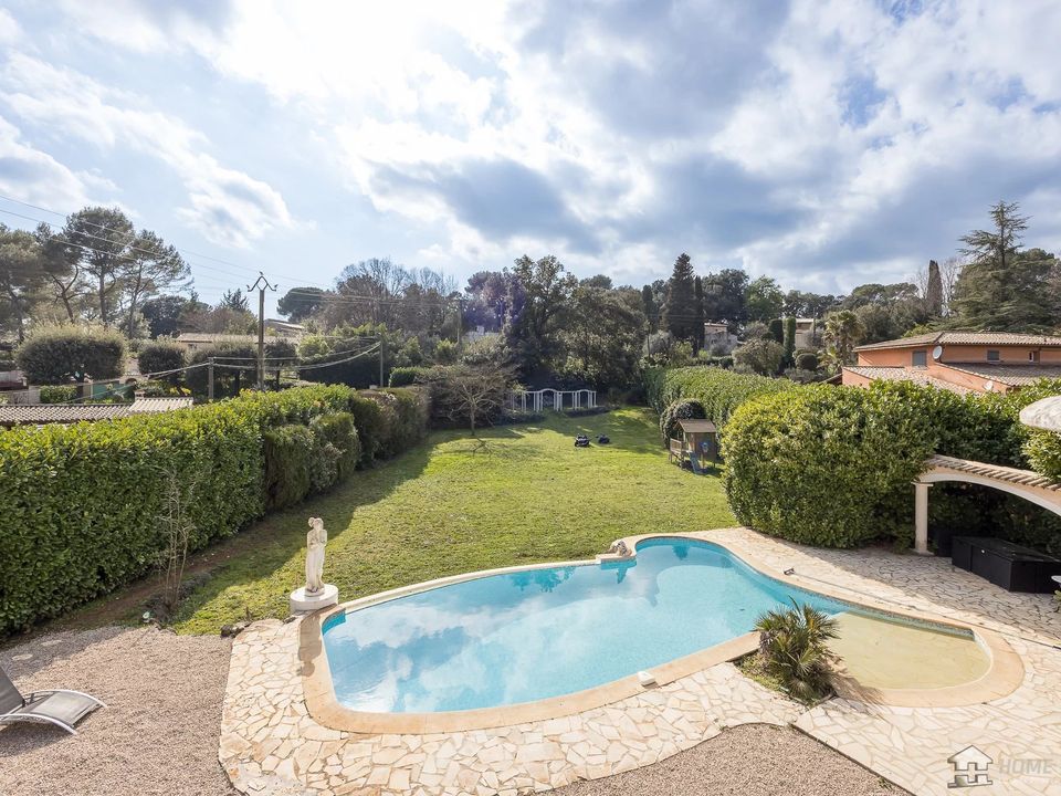 Villa i Roquefort-les-Pins, Alpes-Maritimes - bilde 2