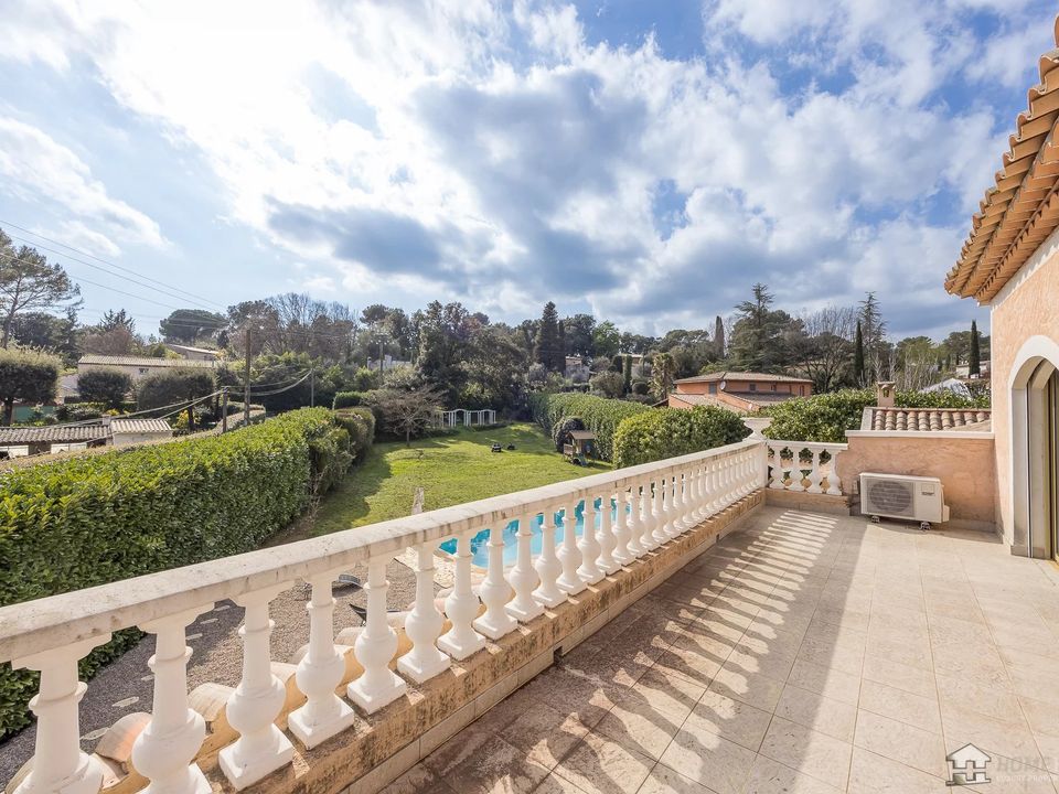 Villa i Roquefort-les-Pins, Alpes-Maritimes - bilde 3