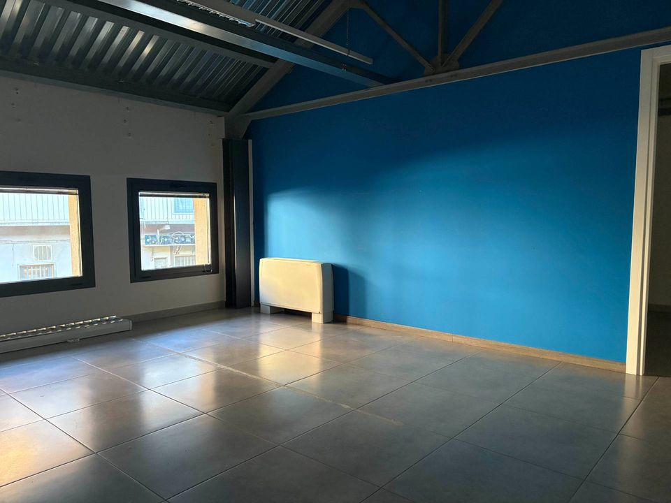 Erhvervsejendom i Chivasso, Turin - foto 5
