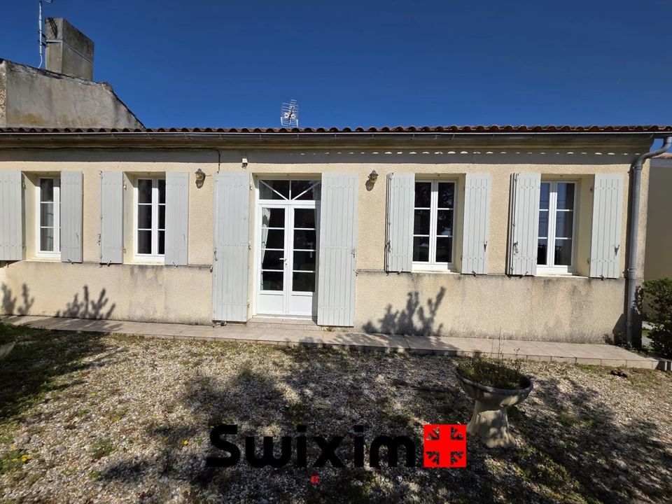 Villa i Saint-Seurin-de-Cadourne, Gironde - foto 1