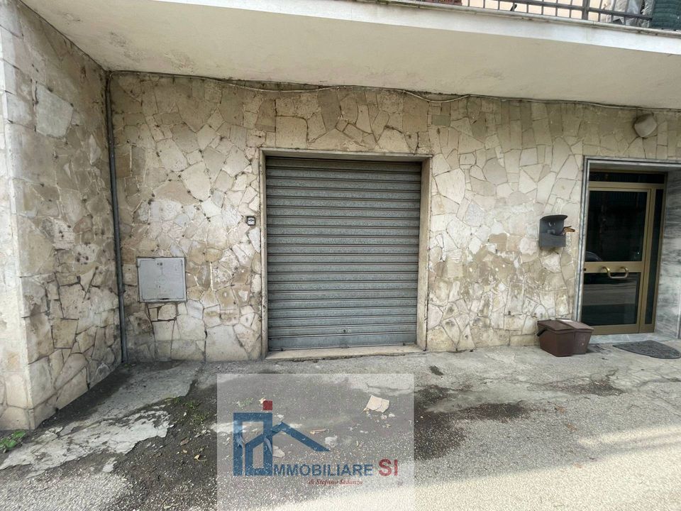 Parkeringsplads i Benevento, Benevento - foto 3
