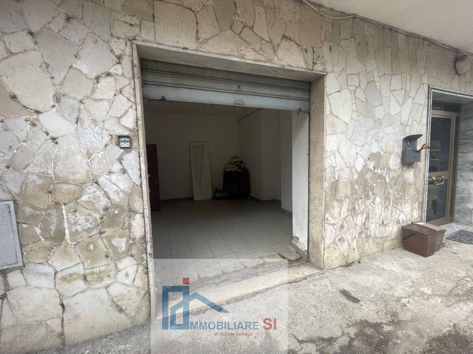 Parkeringsplads i Benevento, Benevento - foto 4