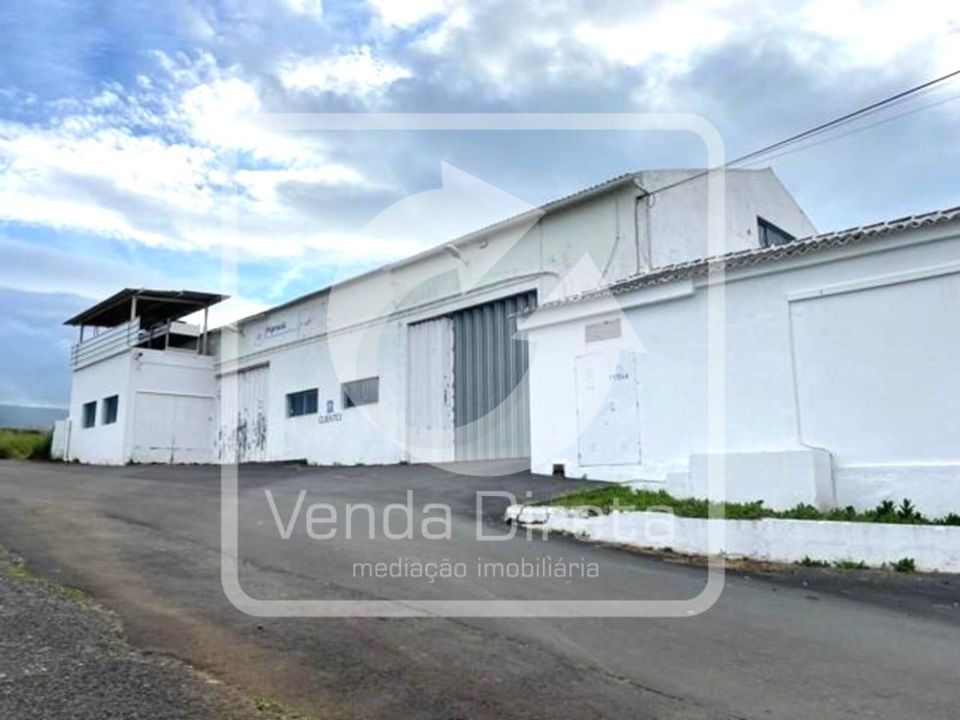 Erhvervsejendom i Vila da Praia da Vitoria, Terceira - foto 2