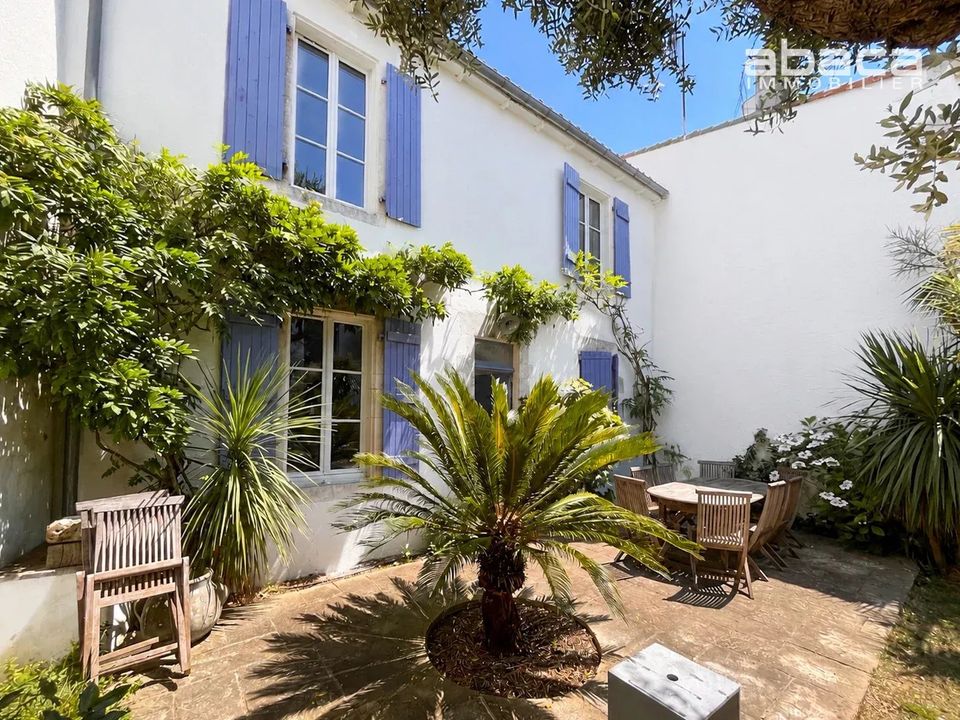 Masia a Sainte-Marie-de-Ré, Charente-Maritime - foto 1