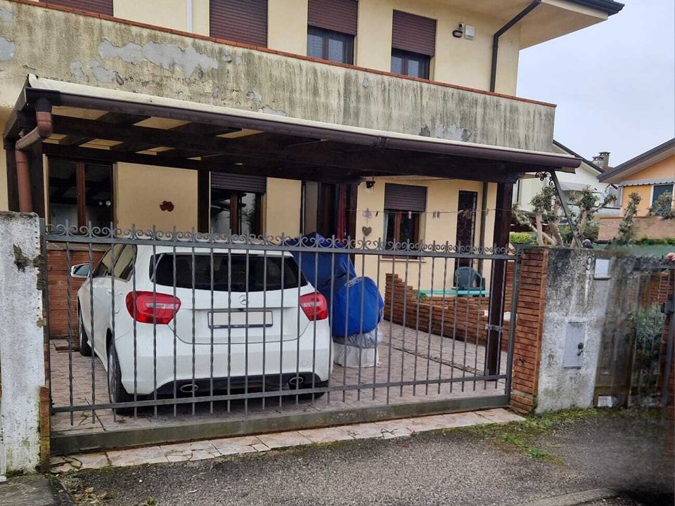 Lejlighed i Rovigo, Rovigo - foto 1