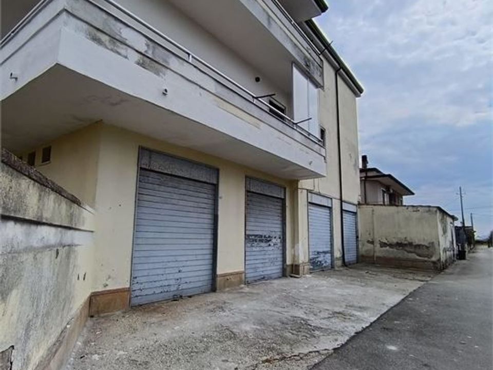 Lejlighed i Grazzanise, Caserta - foto 1