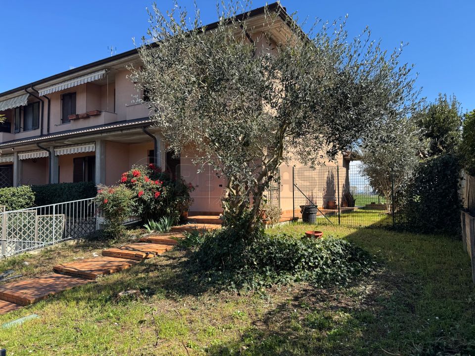 Rekkehus i Casaletto Ceredano, Cremona - bilde 1