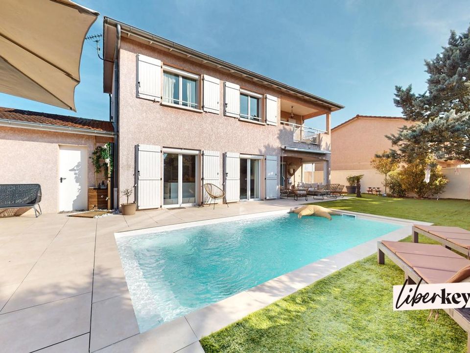 Villa i Genas, Rhone - foto 1